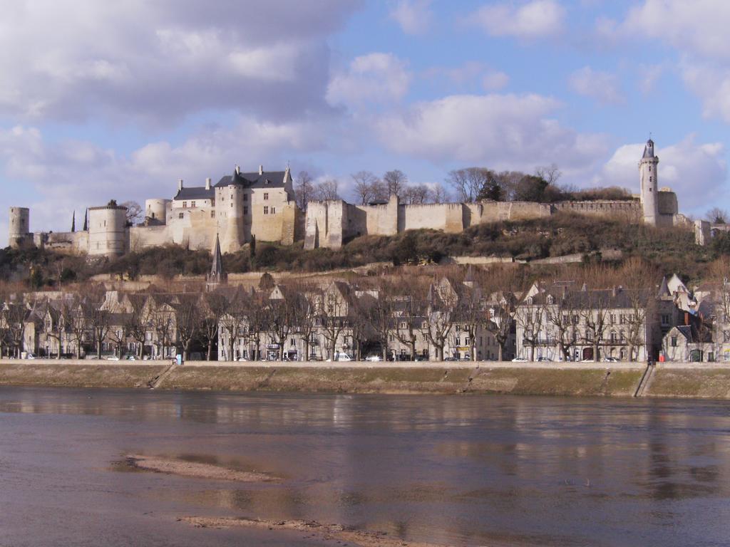 مبيت وإفطار شينون Au Repos Saint-Jean المظهر الخارجي الصورة